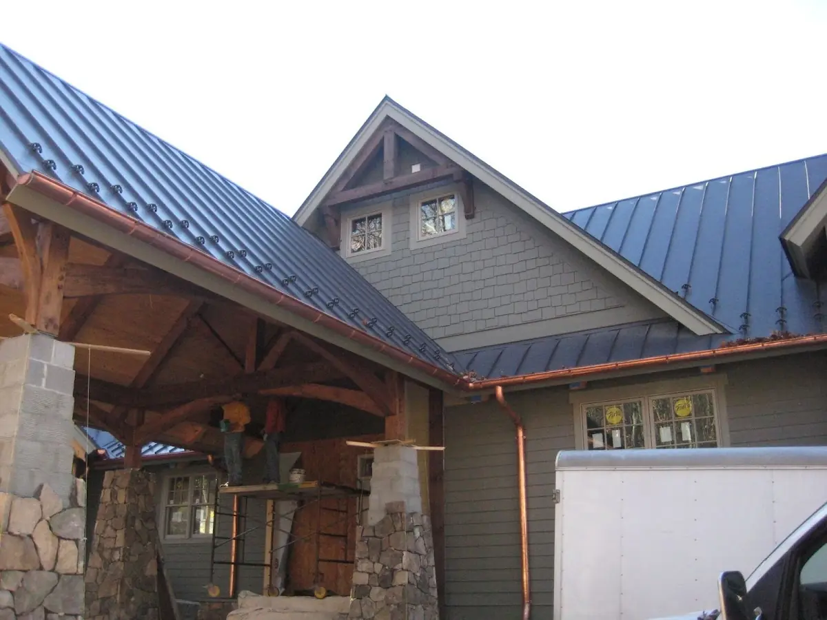 Craftsman Roofing team delivering quality roofing work in Genoa
